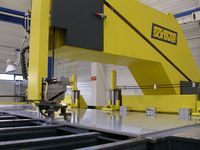 Gépi fűrészelés - rozsdamentes durvalemez vágása